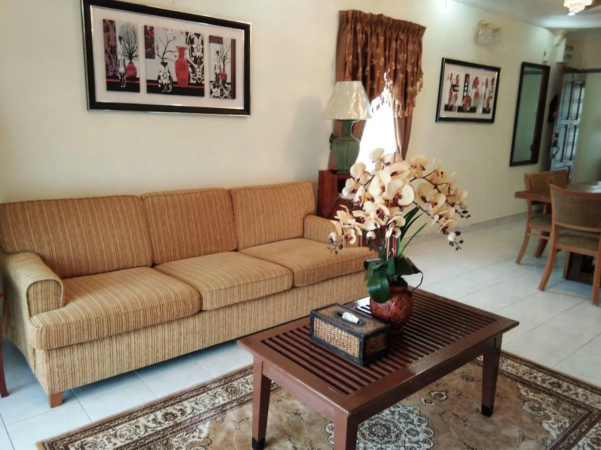 Ainis Guest House In Vista Amani Condominium Kuala Lumpur