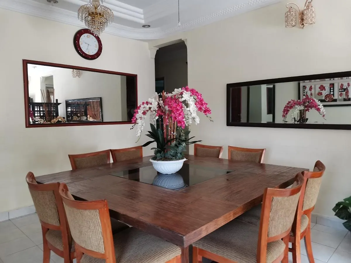 Ainis Guest House In Vista Amani Condominium Kuala Lumpur